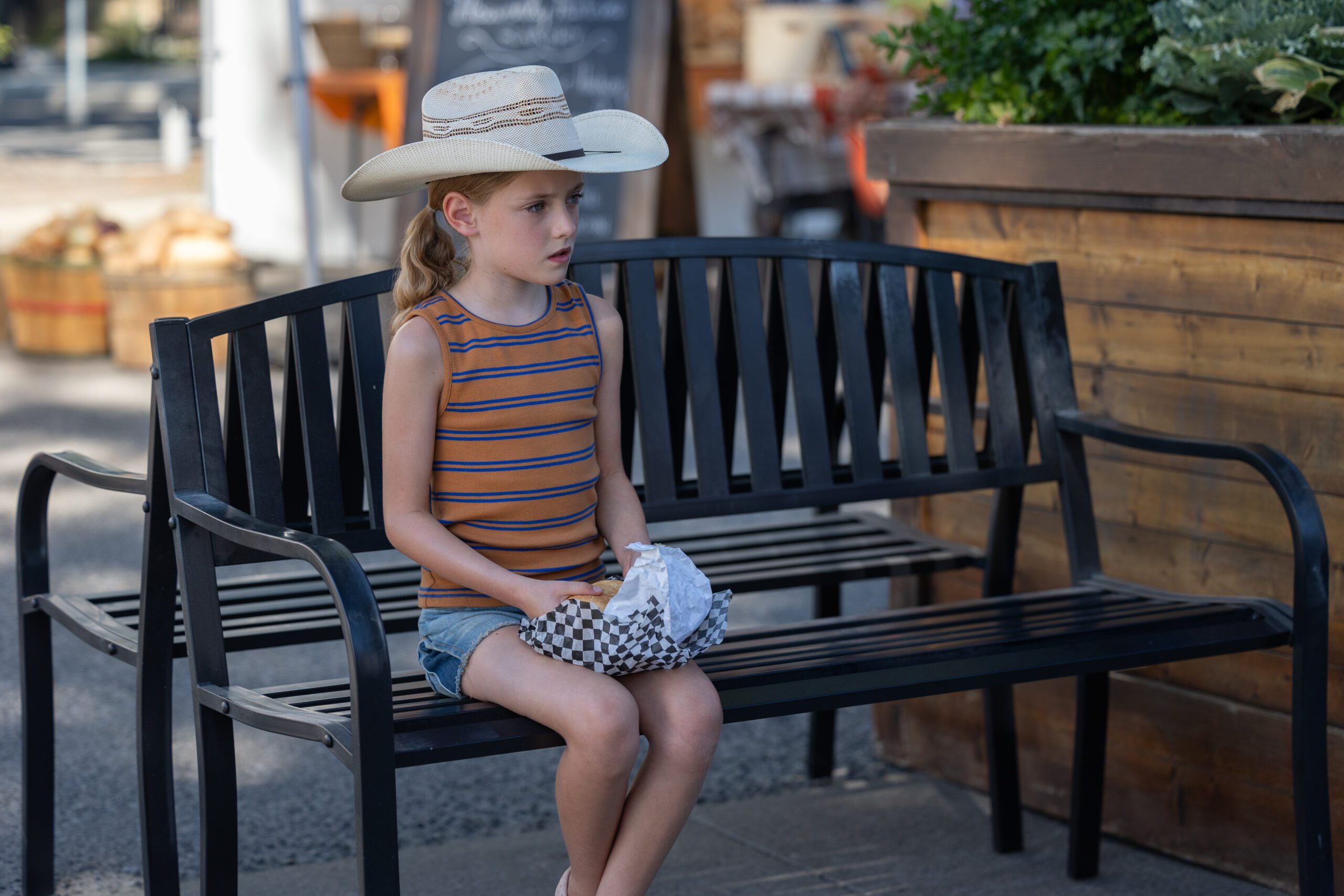 Heartland Catch UP: Season 18 Episode 8 "Throwing Your Hat in the Ring"